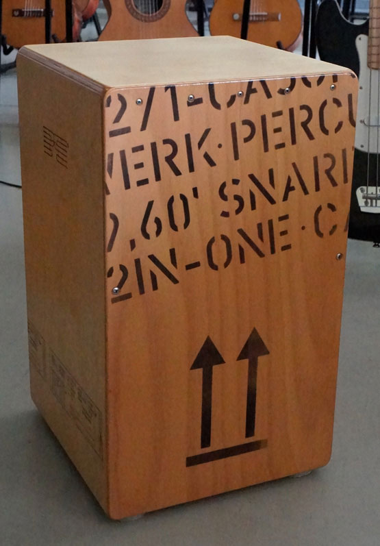 Cajon Klassenmusizieren mit Gitarren